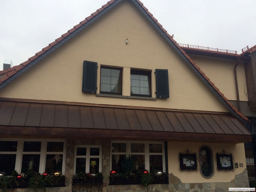 Vordachverkleidung: Kupfer